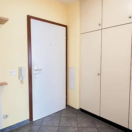 Apartment Wiking 02 *